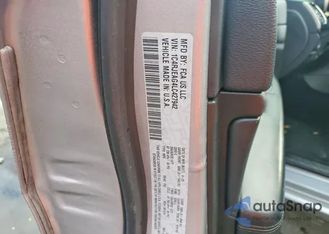 2020 Jeep Grand Cherokee Laredo из США, поврежденный, VIN 1C4RJEAG4LC427942